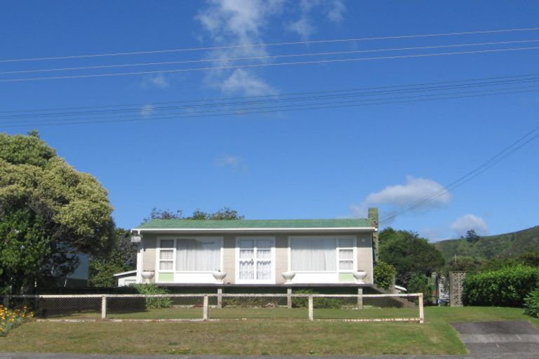 Photo of property in 16 Dillon Street, Waihi Beach, 3611