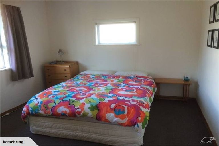 Photo of property in 168 Molesworth Street, New Plymouth, 4312