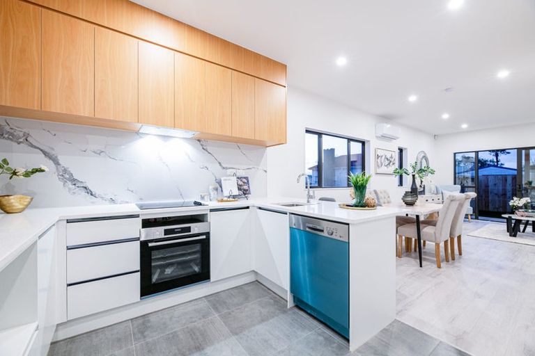 Photo of property in 6/50 Newington Road, Henderson, Auckland, 0612