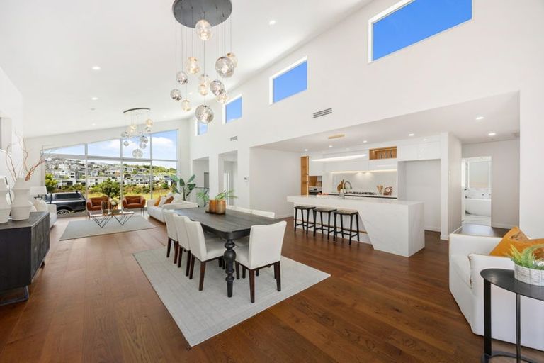 Photo of property in 46 Streamview Way, Long Bay, 0792