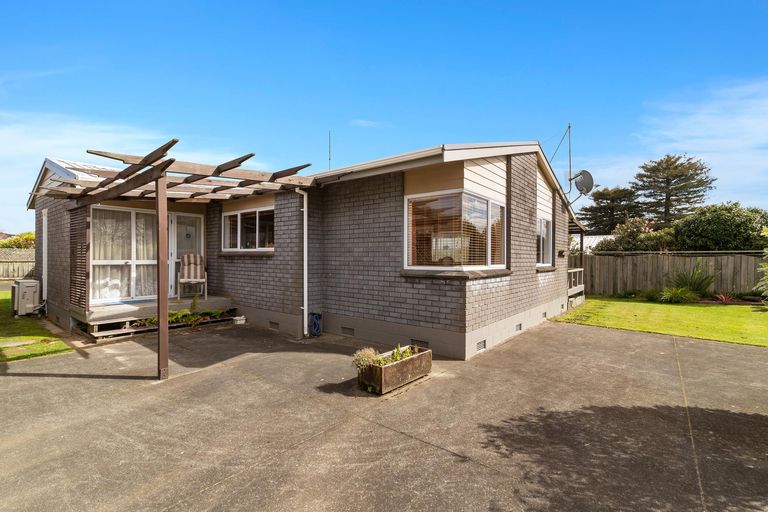 Photo of property in 9 Kirk Lane, Owhata, Rotorua, 3010