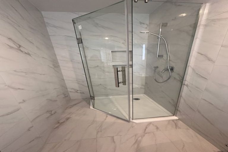 Photo of property in 2/2a Cambridge Road, Manurewa, Auckland, 2102