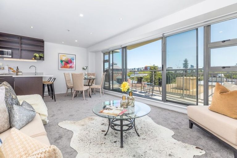 Photo of property in The Statesman Apartments, 1103/1 Parliament Street, Auckland Central, Auckland, 1010