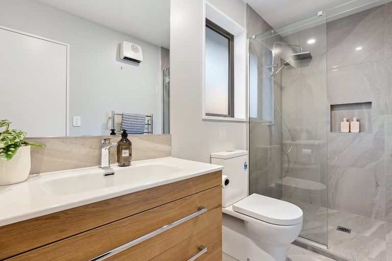 Photo of property in 5 Pierce Street, Marshland, Christchurch, 8083