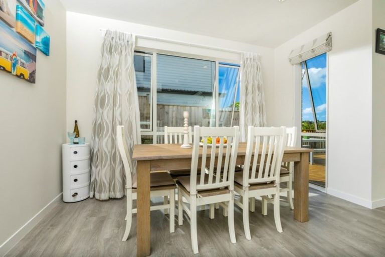 Photo of property in 48 Remuremu Street, Long Bay, Auckland, 0630