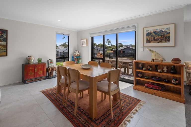 Photo of property in 1 Glenbervie Drive, Glenbervie, 0173