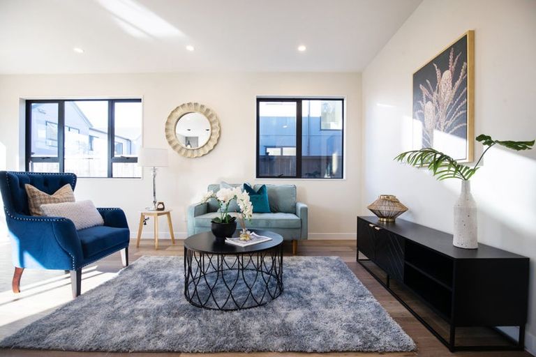 Photo of property in 5 Babos Avenue, Kumeu, 0810