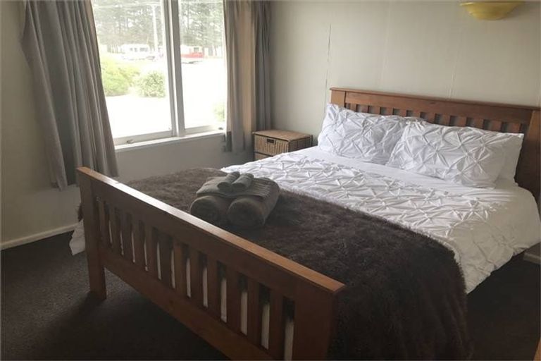 Photo of property in 41 Clifton Road, Haumoana, 4102