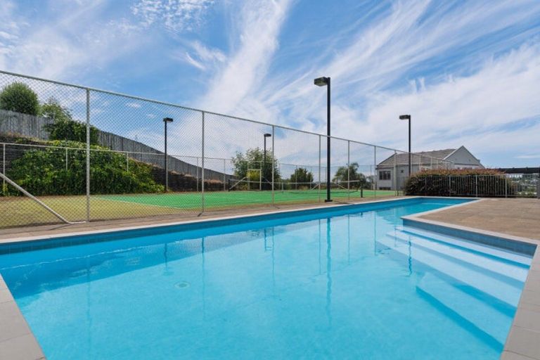 Photo of property in 1/19 Brodie Place, Bethlehem, Tauranga, 3110