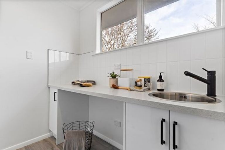 Photo of property in 3 Tay Place, Masterton, 5810