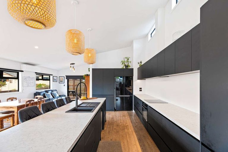 Photo of property in 17 Lithgow Drive, Otamatea, Whanganui, 4500