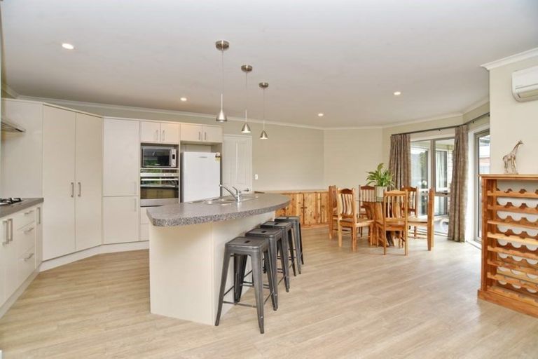 Photo of property in 5 Pipiri Street, Pegasus, 7612