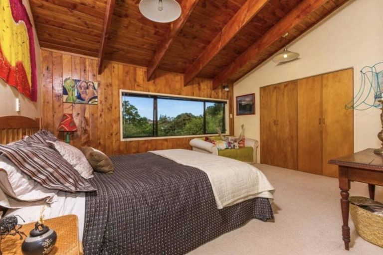 Photo of property in 43 Penzance Road, Mairangi Bay, Auckland, 0630