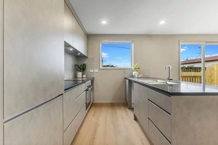 Photo of property in 1e Ferguson Street, Mangere East, Auckland, 2024
