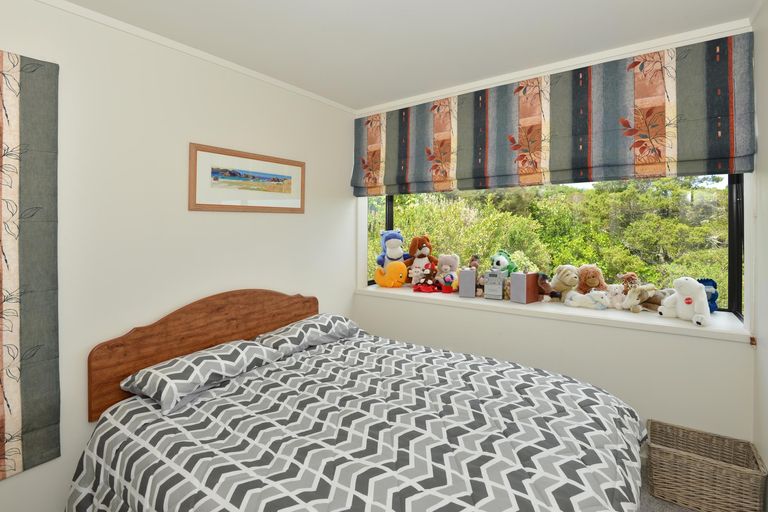 Photo of property in 33a Memorial Drive, Parahaki, Whangarei, 0112