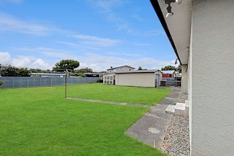 Photo of property in 107 College Street, Awapuni, Palmerston North, 4412