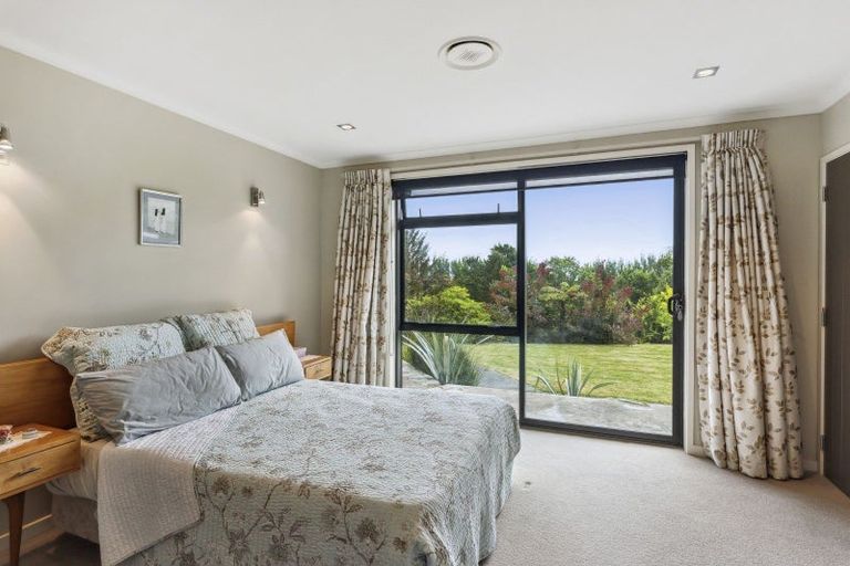 Photo of property in 37 Hadfield Road, Peka Peka, Waikanae, 5391