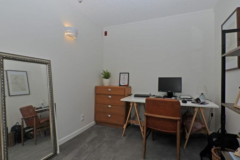 Photo of property in 568c Adelaide Road, Berhampore, Wellington, 6023