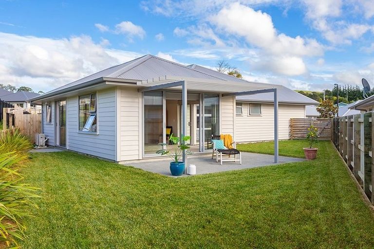 Photo of property in 25 Fairwater Road, Warkworth, 0910