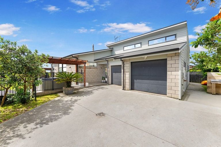 Photo of property in 41 Coral Drive, Papamoa Beach, Papamoa, 3118