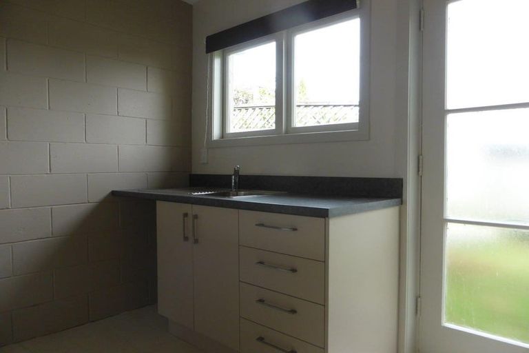 Photo of property in 10 Landview Road, Parkvale, Tauranga, 3112