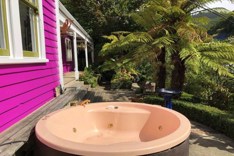 Photo of property in 1 Haines Terrace, Aro Valley, Wellington, 6021