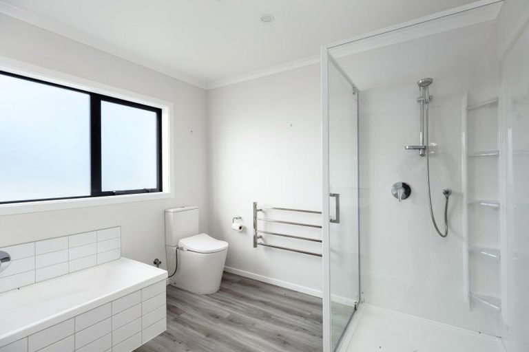 Photo of property in 370 Western Lake Road, Western Lake, Featherston, 5773