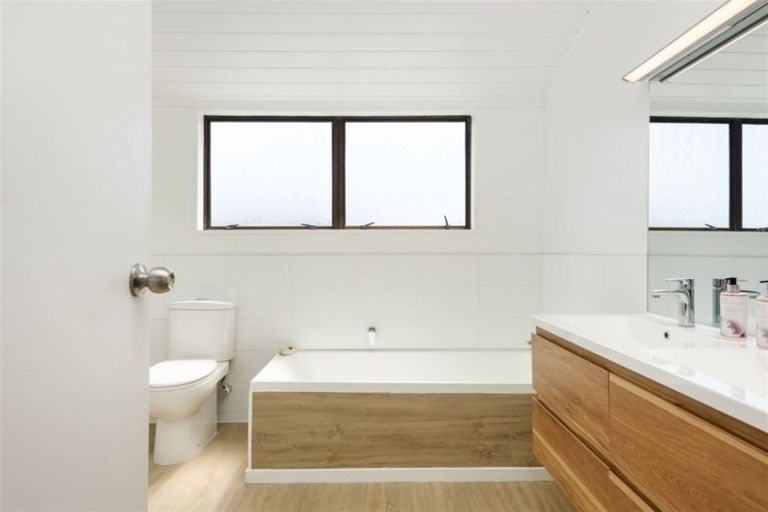 Photo of property in 14a Berwick Place, Mount Maunganui, 3116