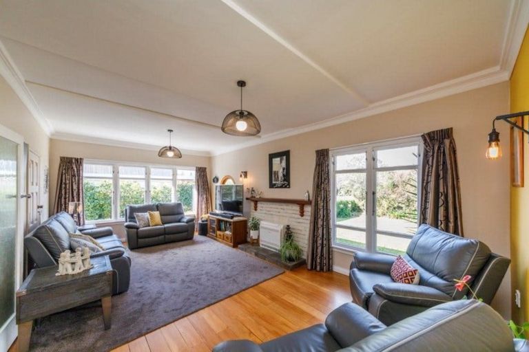 Photo of property in 26 Kimbolton Road, Feilding, 4702