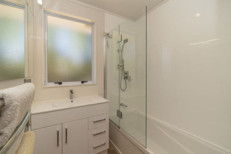 Photo of property in 20 Lord Rutherford Road North, Brightwater, 7022