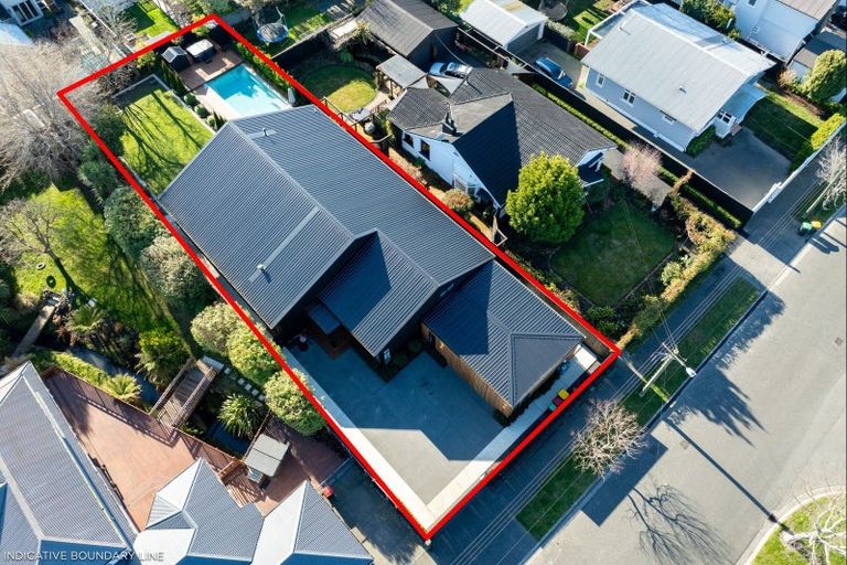 Photo of property in 39 Paparoa Street, Papanui, Christchurch, 8053