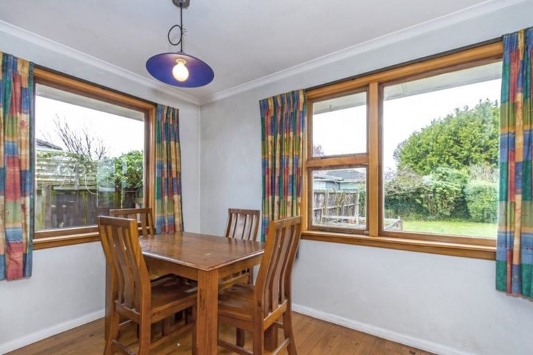 Photo of property in 90 Kendal Avenue, Burnside, Christchurch, 8053