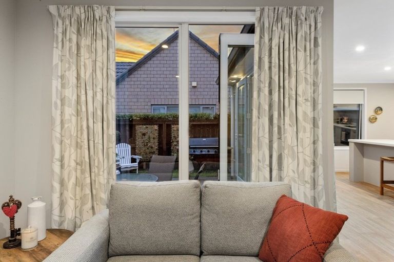 Photo of property in 15 Capstan Close, Pyes Pa, Tauranga, 3112