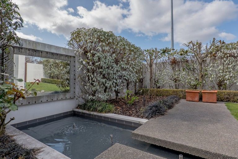 Photo of property in 65 Hawkesbury Avenue, St Albans, Christchurch, 8014