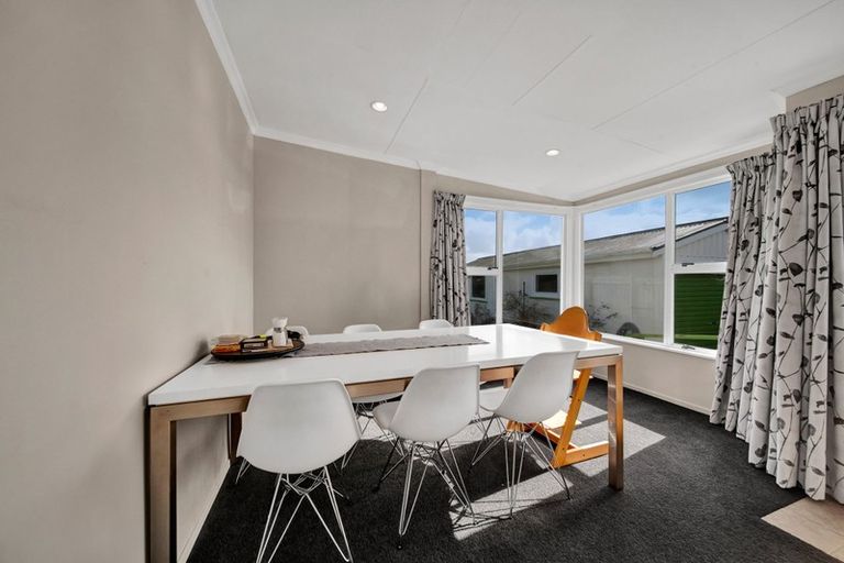 Photo of property in 3 Disraeli Street, Hawera, 4610