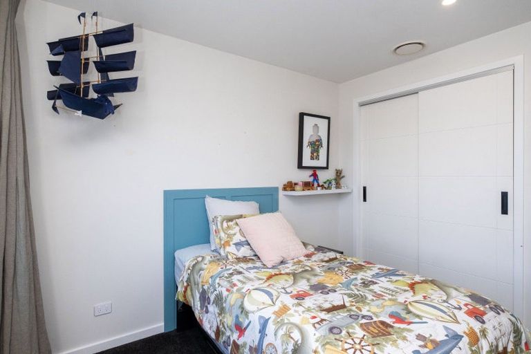 Photo of property in 83 Mcelwee Street, Jervoistown, Napier, 4112