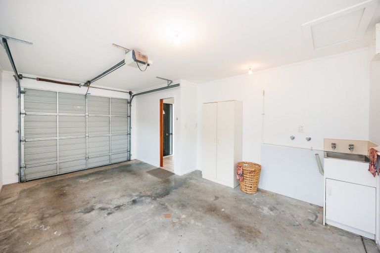 Photo of property in 49 Lyndhurst Street, Takaro, Palmerston North, 4412