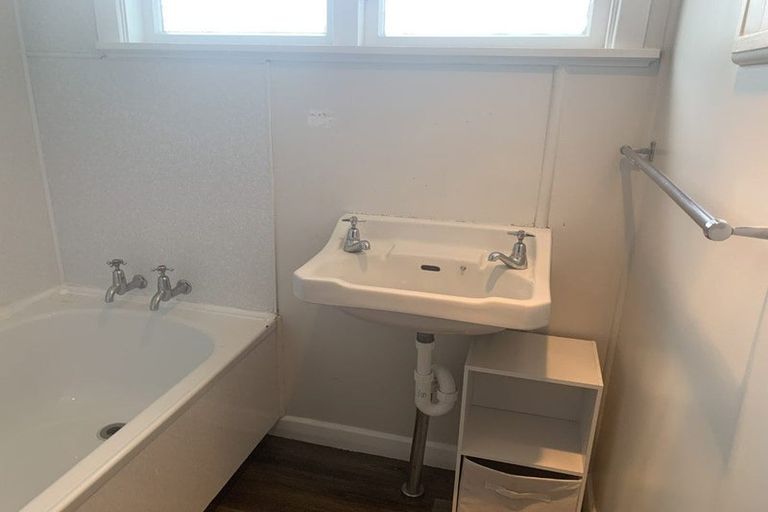 Photo of property in 4 Cumberland Place, Tapanui, 9522