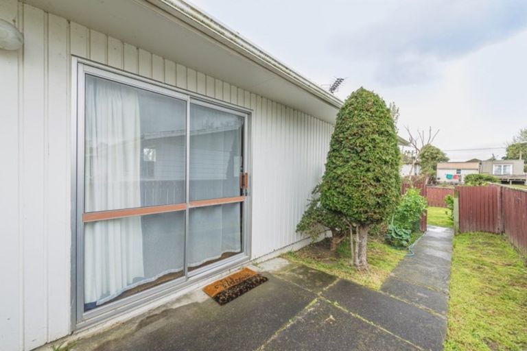 Photo of property in 10a Queen Street, Aramoho, Whanganui, 4500