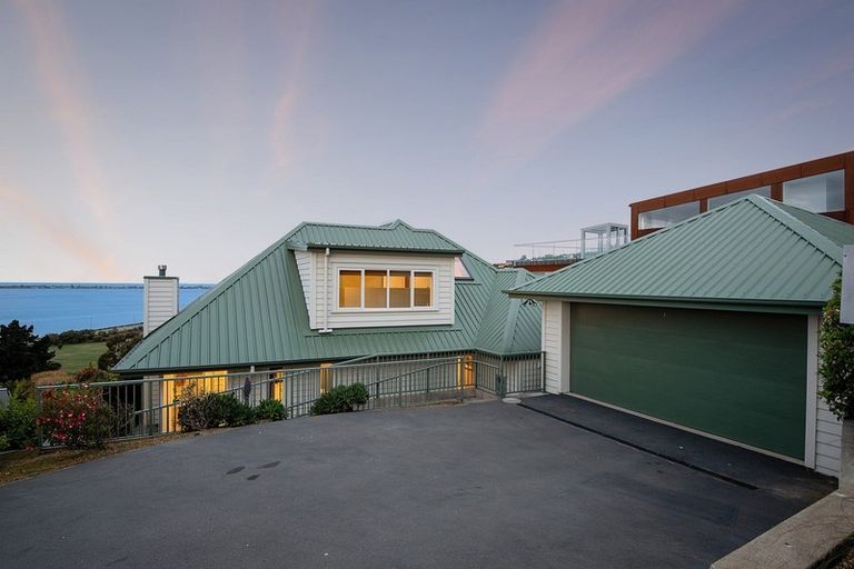Photo of property in 31 Mount Pleasant Road, Mount Pleasant, Christchurch, 8081
