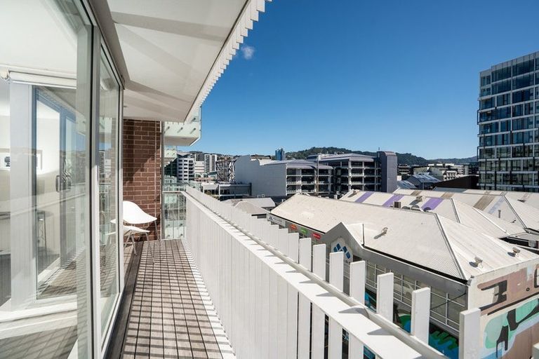 Photo of property in Republic Apartments, 4h/11 Tennyson Street, Te Aro, Wellington, 6011