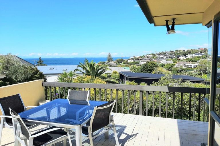 Photo of property in 2a Korotaha Terrace, Rothesay Bay, Auckland, 0630