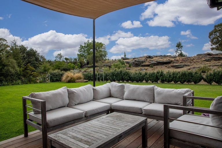 Photo of property in 98 Aronui Road, Bridge Hill, Alexandra, 9320