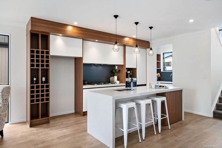 Photo of property in 7 Roa Avenue, Hobsonville, Auckland, 0616