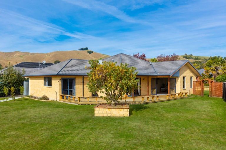 Photo of property in 37 Hope Drive, Witherlea, Blenheim, 7201