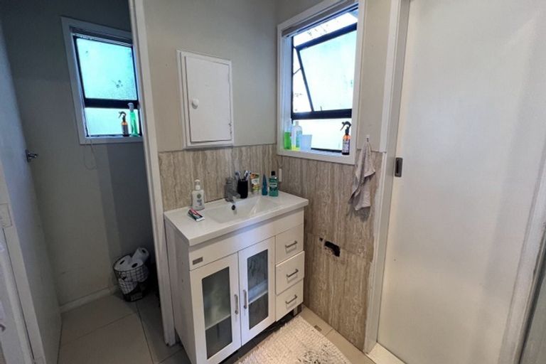 Photo of property in 43 Halver Road, Hillpark, Auckland, 2102