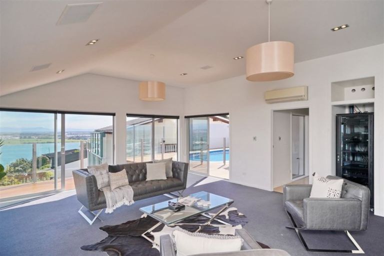 Photo of property in 78 Cannon Hill Crescent, Mount Pleasant, Christchurch, 8081