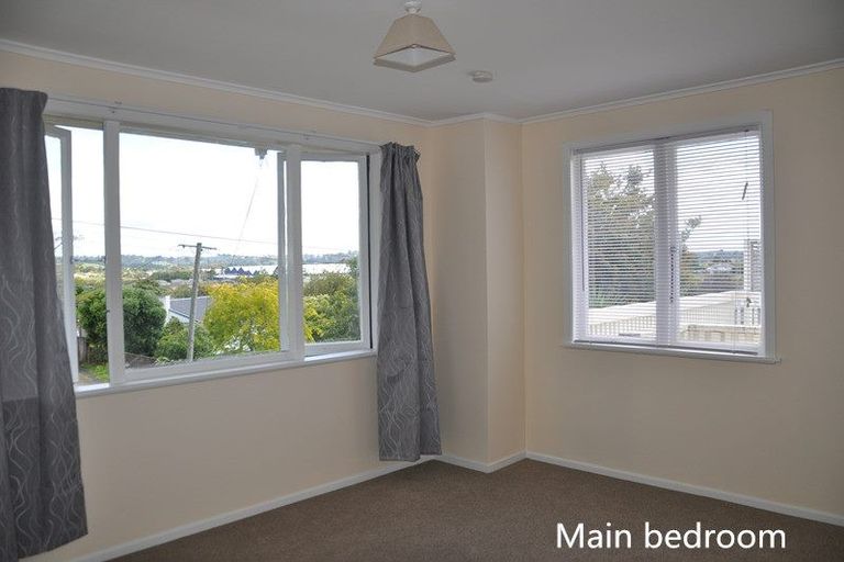 Photo of property in 9 Statesman Street, Henderson, Auckland, 0612