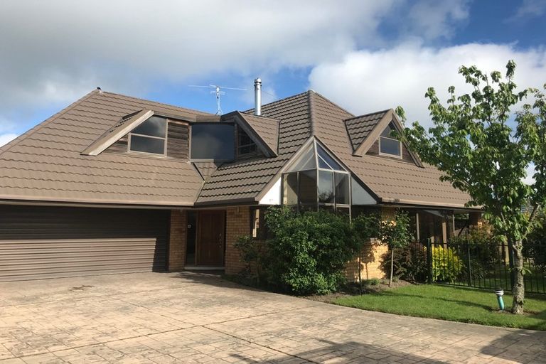 Photo of property in 2 Lantern Lane, Halswell, Christchurch, 8025