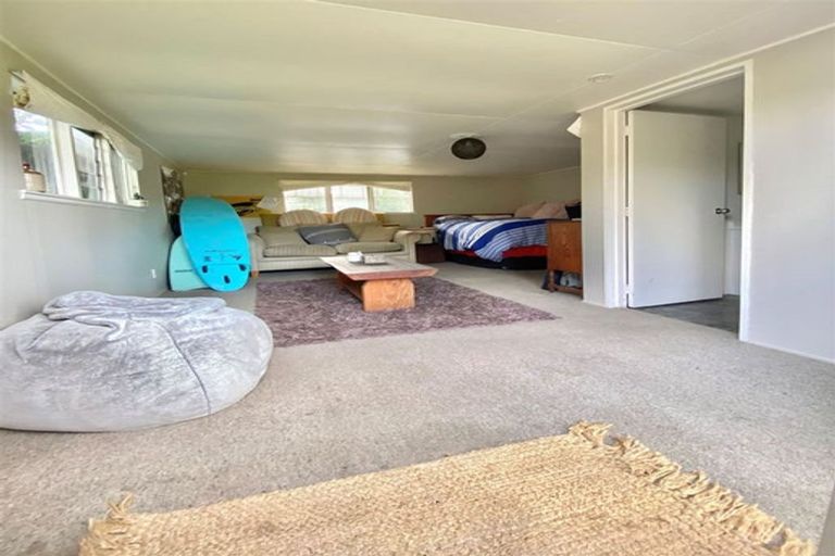 Photo of property in 1008 Caroline Road, Mayfair, Hastings, 4122